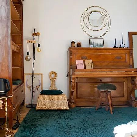 La Maison De Laulie فندق مبيت وإفطار Bagnères-de-Bigorre