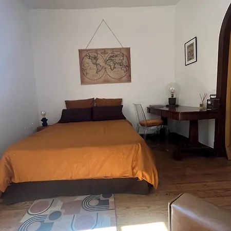 La Maison De Laulie Panzió Bagnères-de-Bigorre